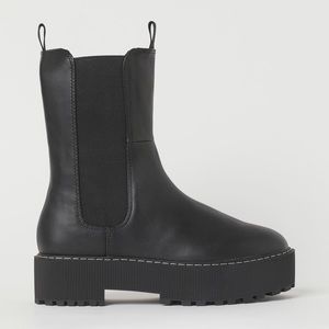 chelsea boots